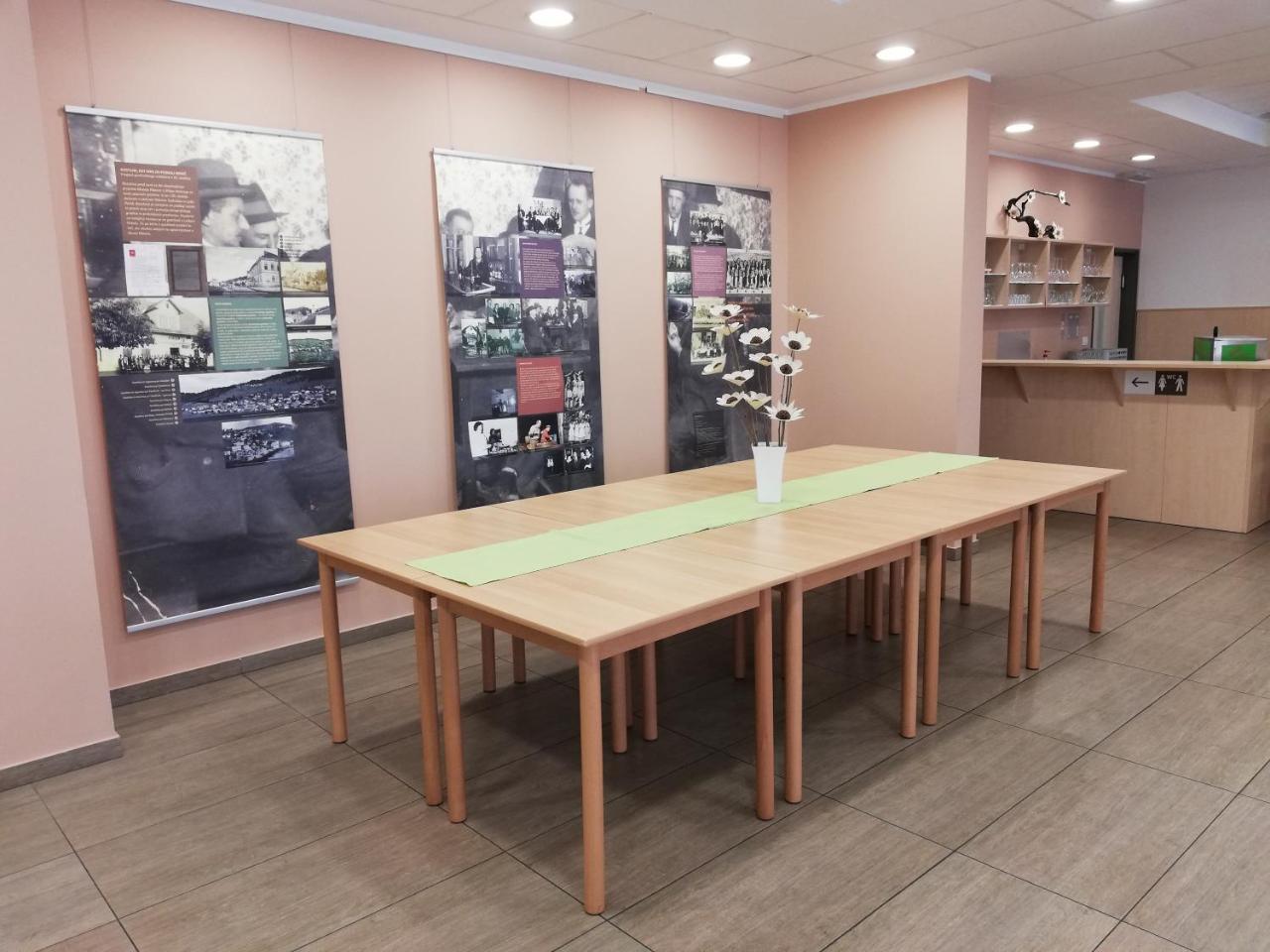 Hotel Oskar Hrib-Loski Potok Екстериор снимка